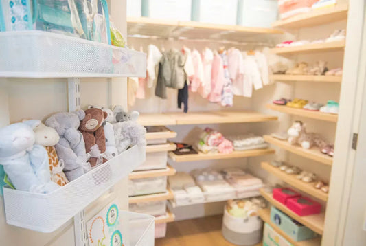 Babys erste Garderobe – was Dein kleiner Schatz wirklich braucht