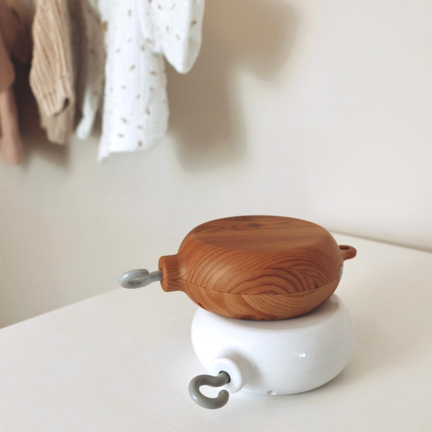 Battery music box for wooden mobile-2